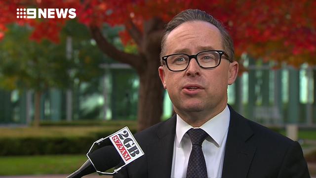 9RAW: Qantas CEO Alan Joyce to press charges after pie incident