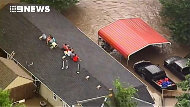 Major flash flood flooding in KC